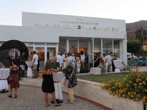 Sanatçı Sarpkaya’dan Marmaris’te Bir Sergi, Bir Söyleşi