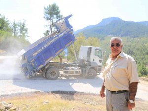 Serik’te 30 Kilometrelik Grup Yolu Asfaltlanıyor