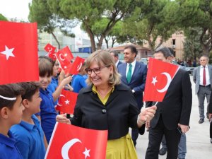 Bakan Yardımcısı Aşkar’dan İ̇zmir’de Eğitim Turu