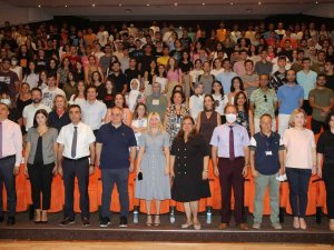 Akdeniz Üniversitesi Tıp Fakültesi’nde İlk Ders Yapıldı