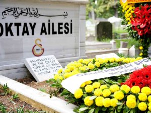 Metin Oktay Mezarı Başında Anıldı