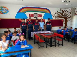 Aksaray Jandarma Öğrencileri Heyecanını Paylaştı