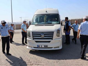 Büyükşehir Zabıta Okul Servislerini Denetledi