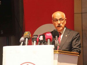 Bakan Kirişci: “Ayçiçeğimizin Alım Fiyatlarını 12 Tl Üzerinden Devam Ettireceğiz”