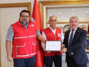 Başkan Özdemir: “Halkımızı Kan Bağışı Konusunda Duyarlı Olmaya Davet Ediyorum”