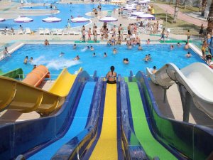 Mezitli Belediyesinin Aquapark’ndan 36 Bin Kişiyi Faydalandı