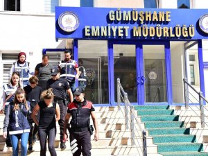 Gümüşhane’de Altın Hırsızı Çete Aynı Gün Yakalandı