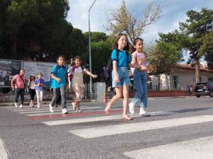 Okulların Açılmasıyla Birlikte Jandarmadan Trafik Eğitimi