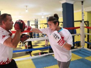 Avrupa Şampiyonu ’Demir Yumruk’ Buse’nin Hedefi Olimpiyat Şampiyonluğu