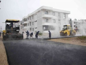 Akyazı’da Asfalt Çalışmaları Devam Ediyor