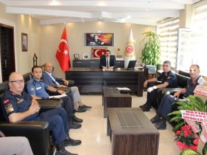 Şuhut’ta ‘İ̇lçe Trafik Komisyonu’ Toplantısı Yapıldı