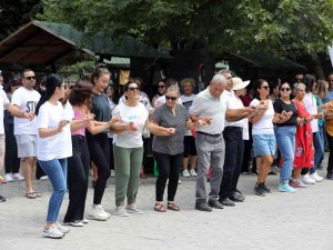 Yakacık Mesire Alanı Karslıları Ağırladı