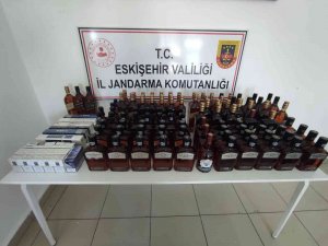 Jandarma Ekipleri 85 Bin Lira Değerinde Kaçak İçki Ve Sigara Ele Geçirdi