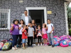 Muhtarlıktan Eğitime Kırtasiye Yardımı