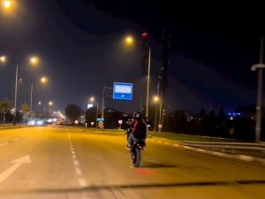 Tek Tekerli Tehlikeli Şov