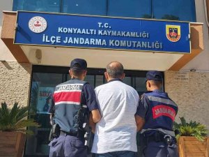 Antalya’da 90 Suç Kaydı Bulunan Şüpheli Yakalandı