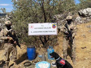 Terör Örgütüne Ait Yaşam Malzemesi Bulundu