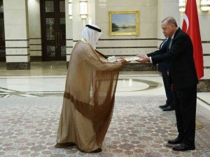 Cumhurbaşkanı Erdoğan, Kuveyt Büyükelçisi Wael Yousef Alenzi’yi Kabul Etti