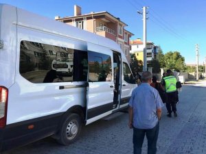 Kulu’da Jandarma Ve Trafik Polis Ekipleri Servis Araçlarını Denetledi