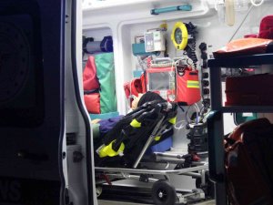 İ̇ki Otomobilin Karıştığı Kazada 1 Kişi Yaralandı