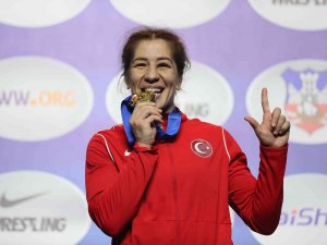 Yasemin Adar Yiğit: "Türk Kadınının Gücünü Göstermeye Çalışıyorum"