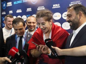 Cumhurbaşkanı Recep Tayyip Erdoğan’dan Yasemin Adar Yiğit’e Tebrik Telefonu