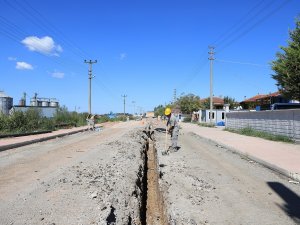 Büyükşehir Altyapı Hatlarını Güçlendirmeye Devam Ediyor