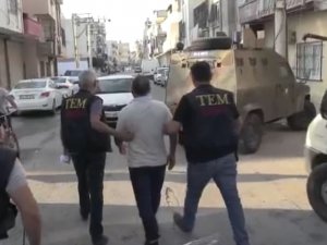 Mersin’de Belediye Çalışanlarına Pkk Operasyonu: 8 Gözaltı