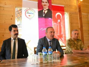 Vali Öner, Muhtarları Dinledi