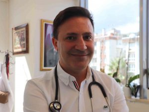 Prof. Dr. Özkaya: “Sınıfta Bir Kişinin Korona Olması, 20 Kişinin Korona Olması Demektir"