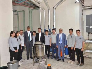 Kimyevi Gübre Kullanımını Azaltmak İçin Kolları Sıvadılar