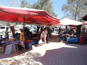 Pelitköy Pazarı Yeni Yerinde Açıldı