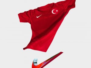 A Milli Takım’ın Yeni Sezon Formaları Tanıtıldı