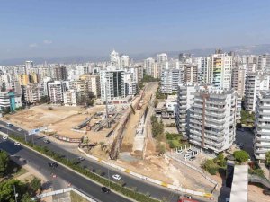 Mersin’de 2. Çevre Yolunun Bir Bölümü 1.5 Ay Trafiğe Kapatılıyor
