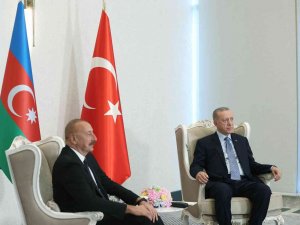 Cumhurbaşkanı Erdoğan, Aliyev İle Görüştü