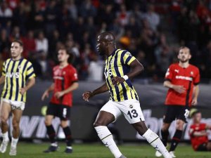 Uefa Avrupa Ligi: Rennes: 2 - Fenerbahçe: 2 (Maç Sonucu)