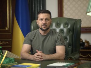 Ukrayna Devlet Başkanı Vladimir Zelenskiy: "İ̇zyum Kentinde Toplu Mezar Bulundu"