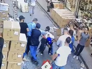 Beyazıt’ta Tantanacılık Yöntemiyle Hırsızlık Kamerada