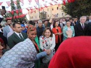 Gastroantep Festivali’nde Kortej Yürüyüşü