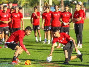 Samsunspor’da 10 Futbolcu Henüz Forma Giyemedi