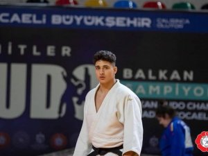Balkan Şampiyonu Mikail Zaloğlu Oldu