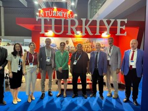 Anadolu Üniversitesi Avrupa’nın En Büyük Eğitim Fuarına Katıldı