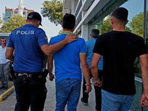 Okul İnşaatından Hırsızlık İddiasına 3 Gözaltı