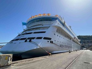 Vali Ustaoğlu: "Truzimde Bereketli Bir Yıl Geçiriyoruz"