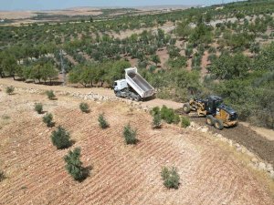 Şahinbey’de Çiftçiye Yol Desteği