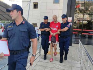 Alanya’da Otomobil Ve Bisiklet Çalan Alman Tutuklandı