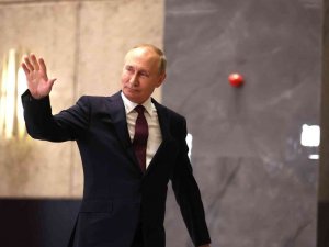 Putin: "Ukrayna’yı Uyarı Olarak Birkaç Kez Vurduk, İleride Daha Ciddi Yanıt Verebiliriz"