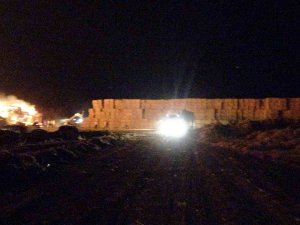 Geceyi Alevler Aydınlattı, Milyonluk Balyalar Küle Döndü