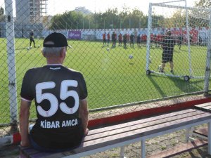 Kağıt Toplayıcısı Yaşlı Adamın Borcunu Eski Samsunsporlu Futbolcu Kapattı