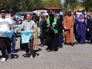 Gönüllüler, Türkiye’nin İlk Milli Parkında Temizlik Yaptı